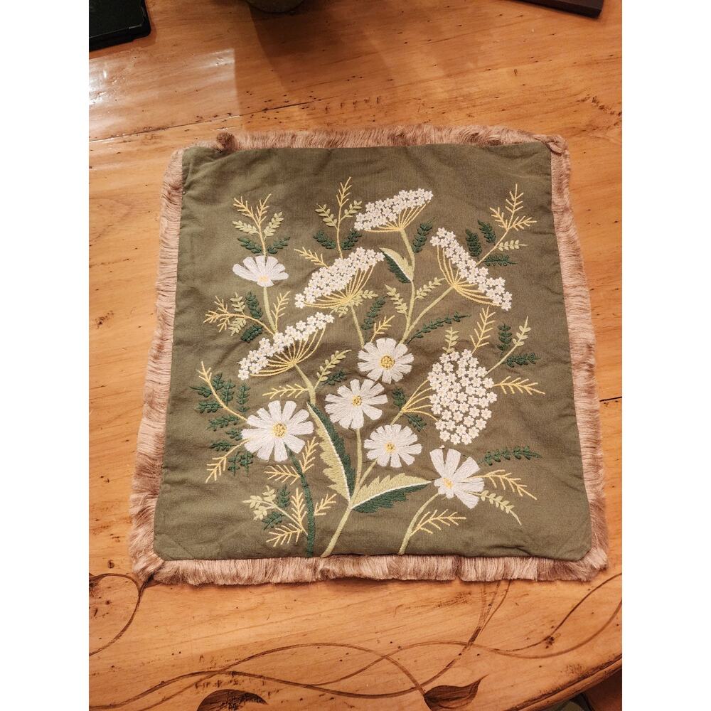 Pier One "Greenhouse" Pillow Sham for a " 18" X 18" Pillow Form.
